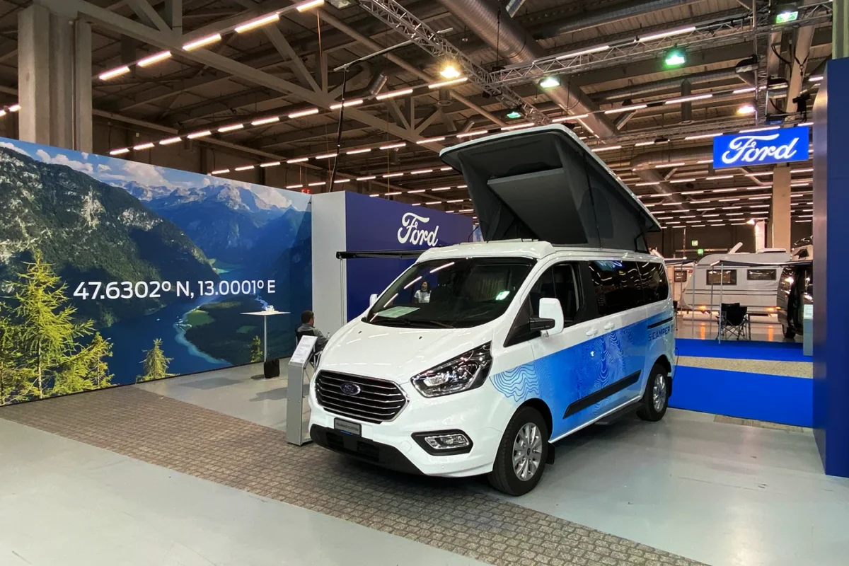 Ford, Caravan, hplus gmbh Messebau gmbh